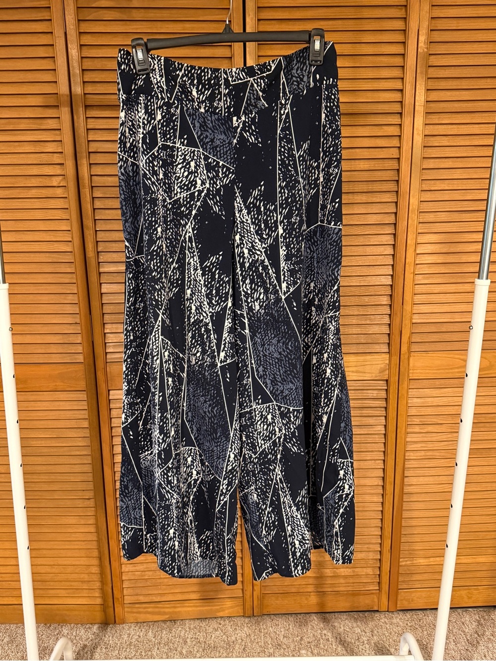 Mossimo Supply Co. Navy and White Abstract Print Wide Leg Pants Y2K Coastal sz L